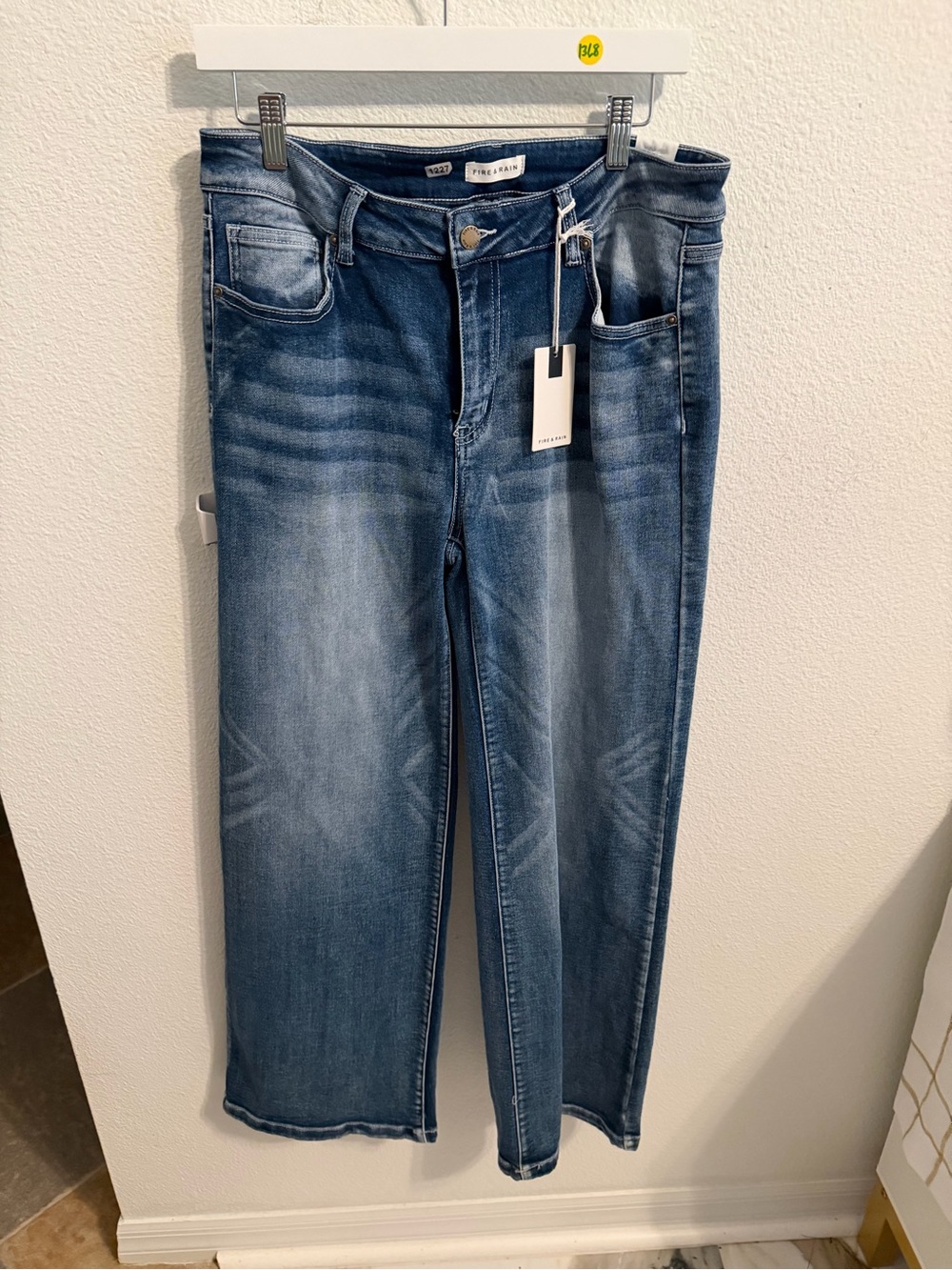 Straight-Leg Jeans in Faded Blue by Frame